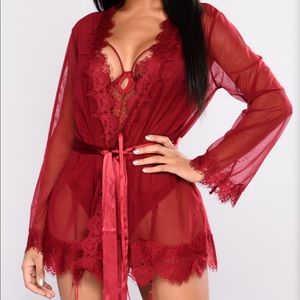 New lover Burgundy robe